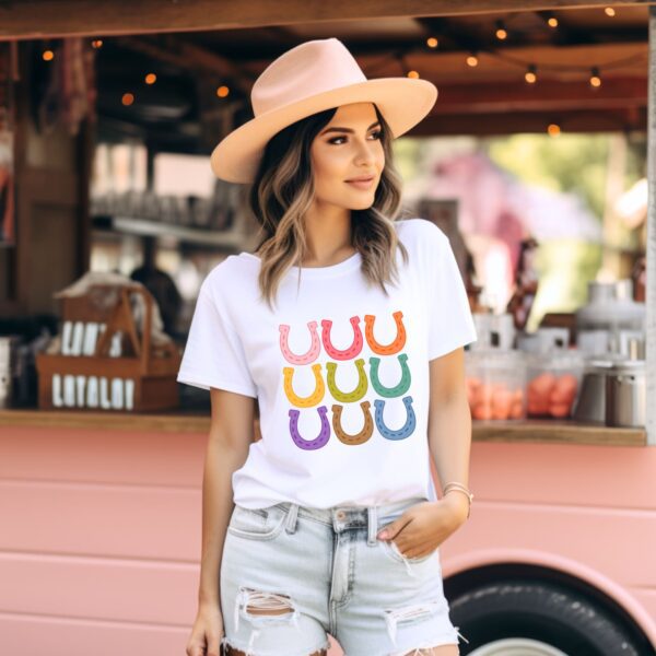 Neon Horseshoes